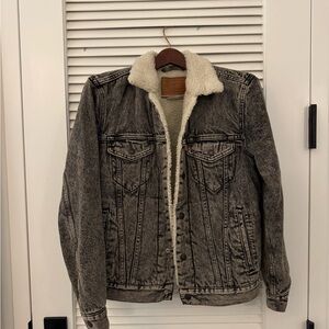 Levi's Black Acid-Wash Sherpa-Lined Denim Jacket